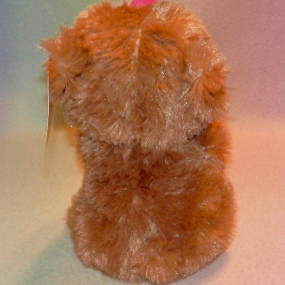 ANIMATED SINGING BEAR * HOLDING A PINK ROSE * 9 IN * SINGS BABY * CUTE * NEW - Picture 3 of 3